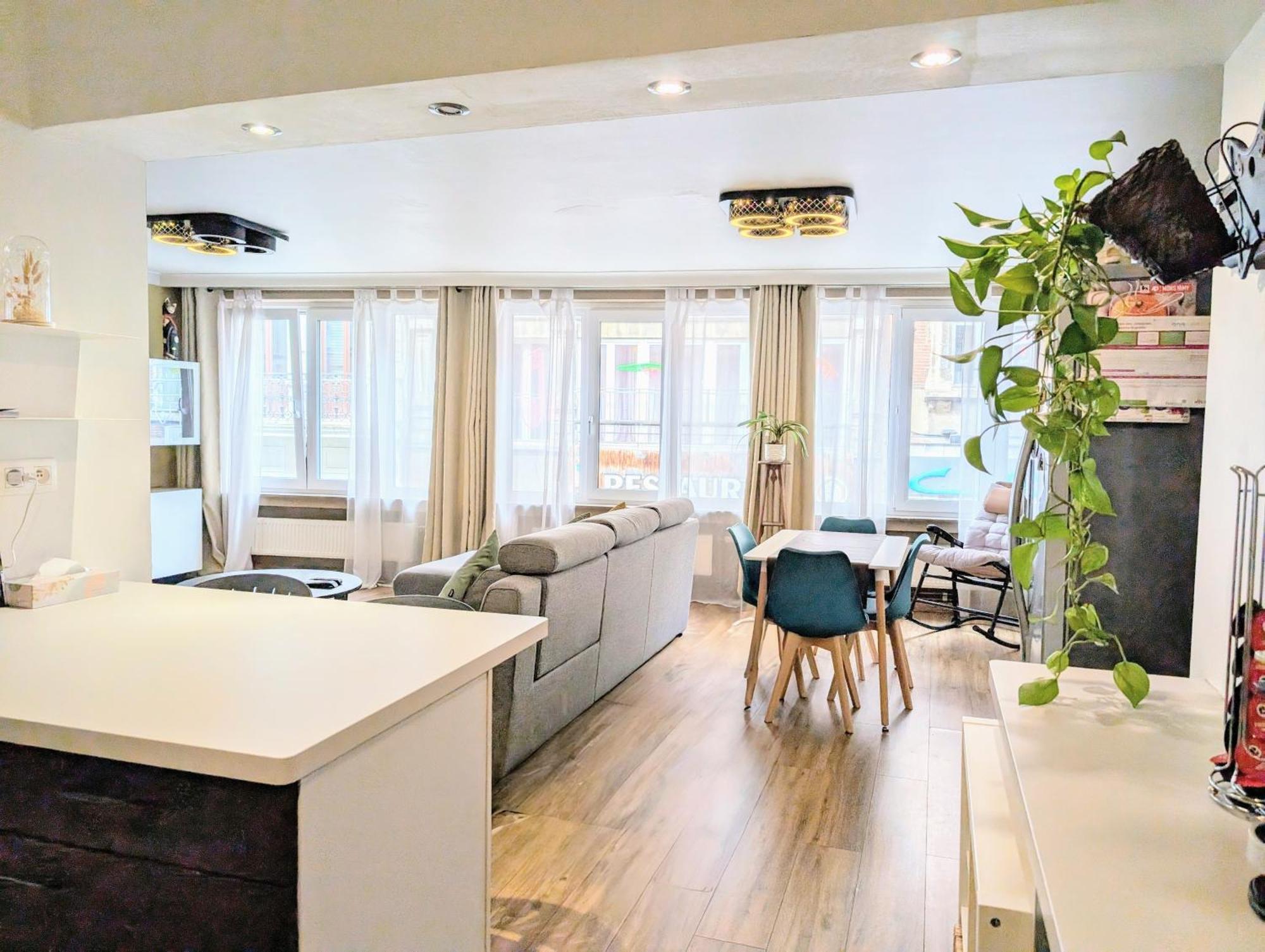 Superbe Appartement Dans Le Centre De Mons - Arivee Autonome Eksteriør bilde